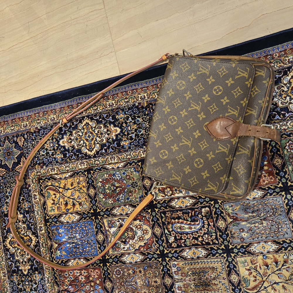 LOUIS VUITTON Monogram Cartouchiere Buckle Flap Closure Crossbody Shoulder Bag